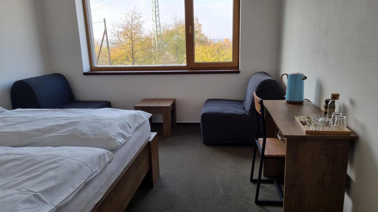 Pension Vinarstvi Klucov ภายนอก รูปภาพ