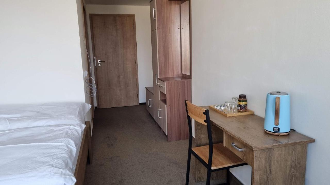 Pension Vinarstvi Klucov ภายนอก รูปภาพ
